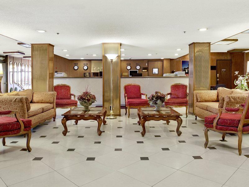 Hotel Ramada By Wyndham Burbank Airport Zewnętrze zdjęcie